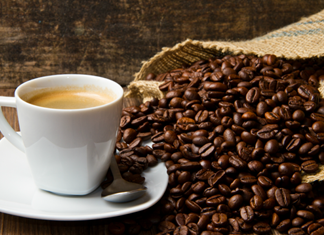 Πτώση 6,8% στην αγορά του καφέ