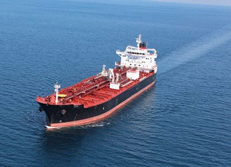 Ο πόλεμος εκτόξευσε τους ναύλους των δεξαμενοπλοίων