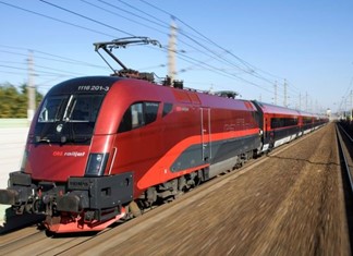 Επιβατικό τρένο για Αθήνα - Λάρισα- Θεσσαλονίκη από την Goldair