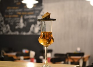 Ένα βολιώτικο τσιπουράδικο υποψήφιο στους Χρυσούς Σκούφους