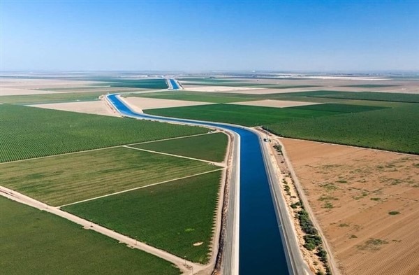 Ταυρωπός: Προσφορές από Άκτωρ, Τέρνα και Μυτιληναίο