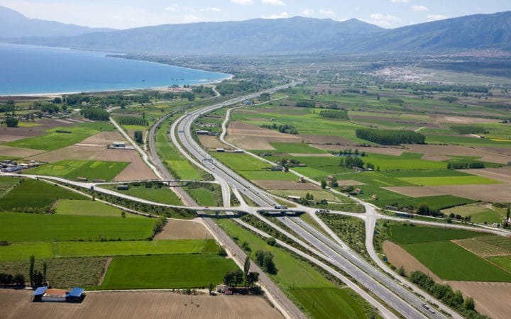 Ανακάμπτει η κίνηση σε Αυτοκινητόδρομο Αιγαίου και Ε65