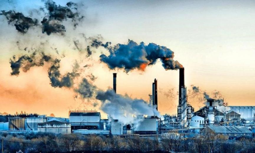 Ξεπερνάει το σοκ του πληθωρισμού 