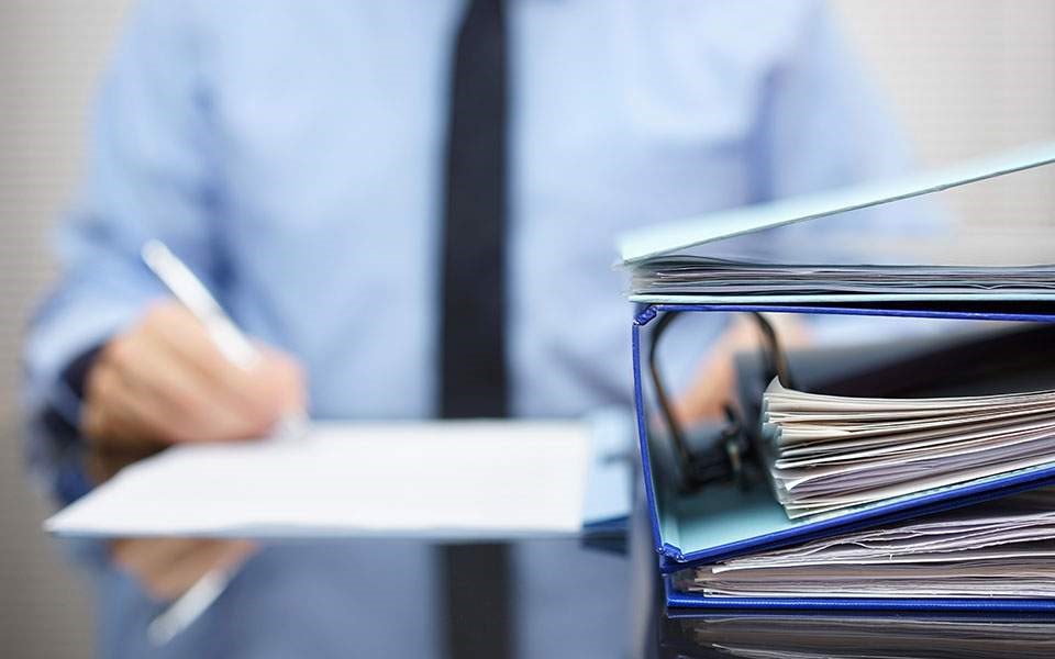 Δεύτερη ευκαιρία: Ρύθμιση οφειλών προς το δημόσιο σε 240 δόσεις