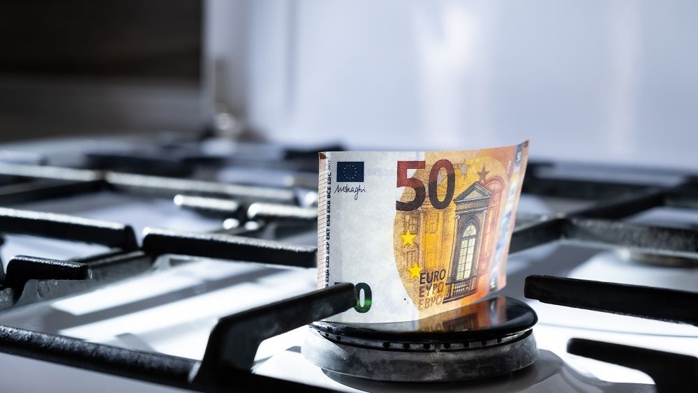 Bloomberg: Η Ευρώπη έκαψε 280 δισ. ευρώ σε επιδοτήσεις