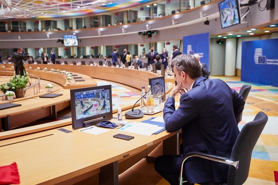 Ιστορική συμφωνία στις Βρυξέλλες με 70 δισ. για την Ελλάδα