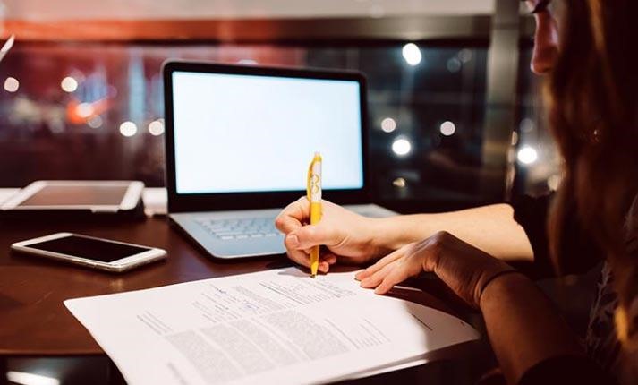 Προγράμματα κατάρτισης και πρακτική με αμοιβή 550 ευρώ και εισφορές