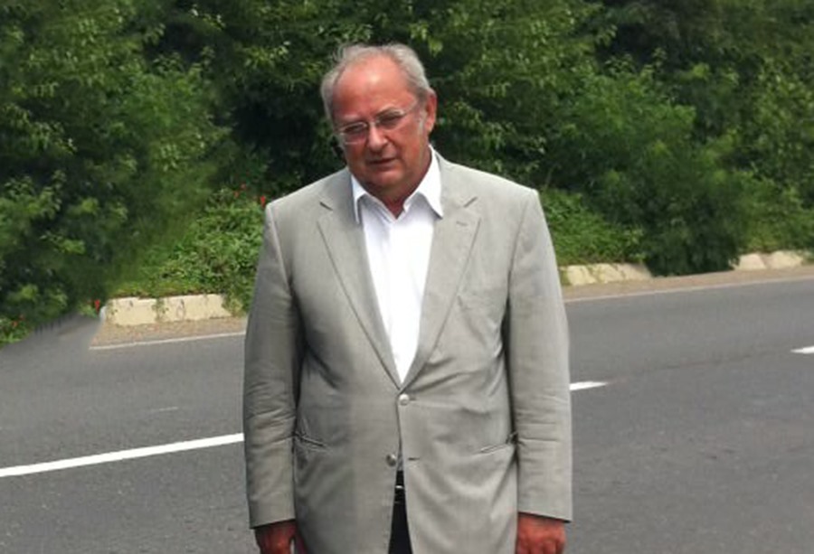 Πέθανε ο οικονομολόγος Λευτέρης Ταμπουράς - Την Παρασκευή η κηδεία του