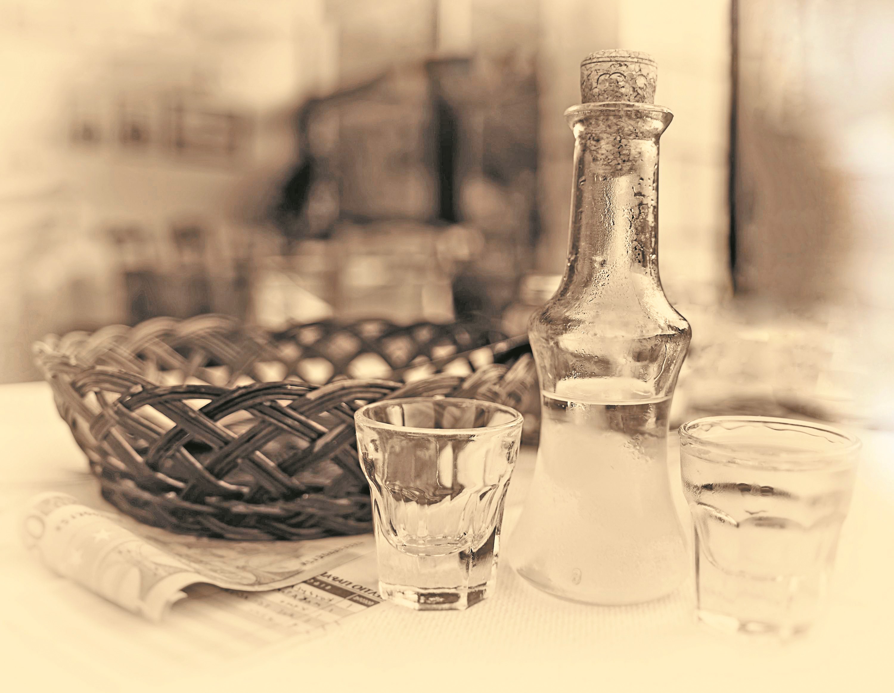 Το τσίπουρο που ...αλλάζει όνομα και ο Τύρναβος