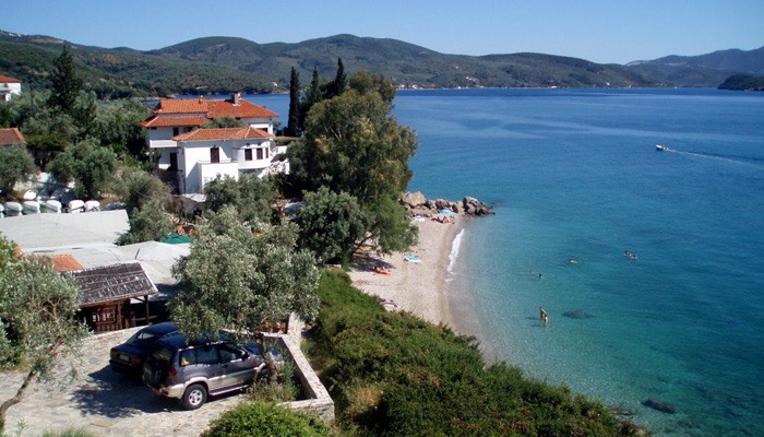 Τουρίστες από την άσφαλτο