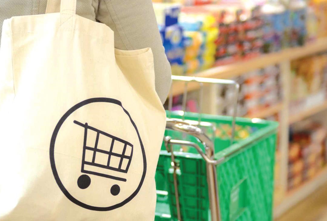 Μεγάλη μείωση στη χρήση της πλαστικής σακούλας