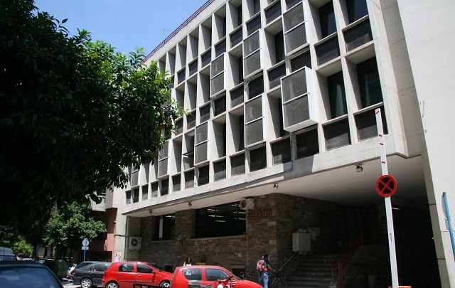 Με άμεση κατάσχεση για οφειλές 11 εκ. ευρώ απειλεί την ΔΕΥΑΜΒ τεχνική εταιρεία