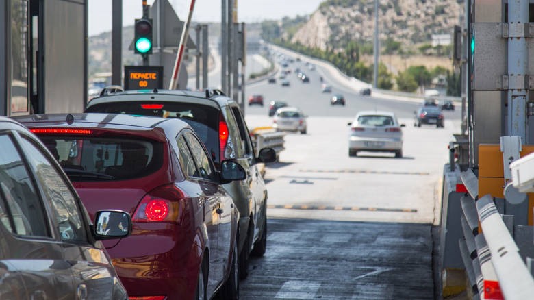  POS στα διόδια – "Μύλος" με τα δορυφορικά