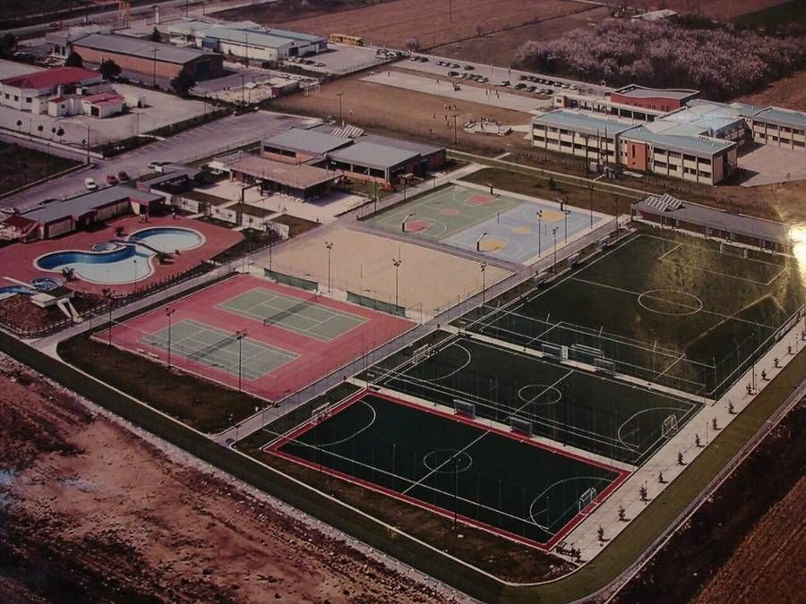 Πωλείται αντί 750.000 ευρώ το αθλητικό κέντρο «Καρακούσης»