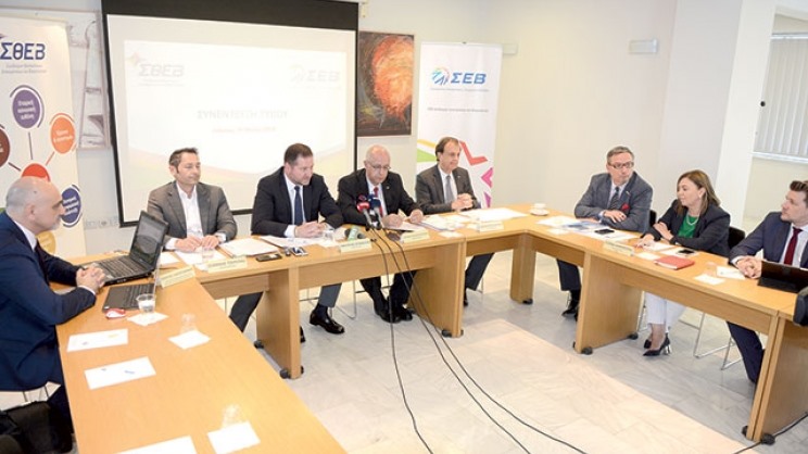 Πιο κοντά ΣΘΕΒ και ΣΕΒ