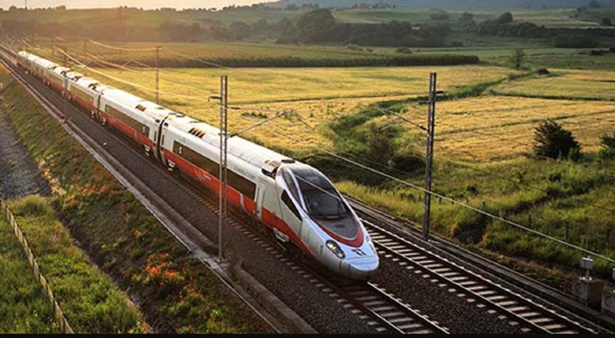 Με δικαστικές περιπέτειες κινδυνεύει η ηλεκτροκίνηση Αθήνα - Λάρισα- Θεσσαλονίκη