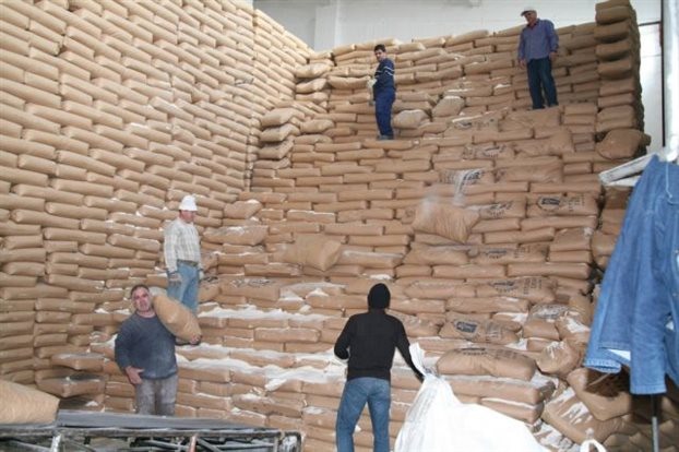 H Συνεταιριστική Τράπεζα Σερρών καλείται να ξελασπώσει την ΕΒΖ