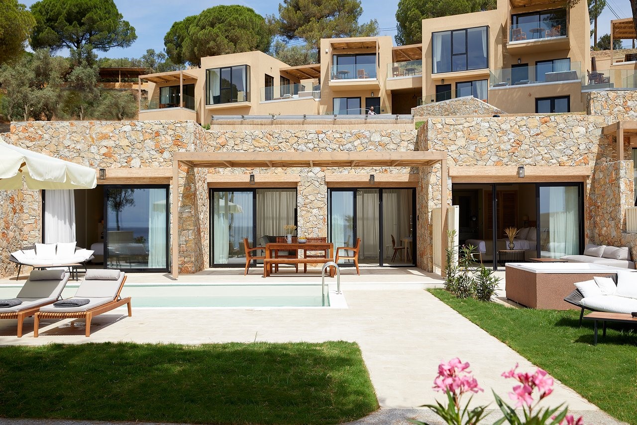 Εντάχθηκε στις στρατηγικές το νέο πεντάστερο της Σκιάθου