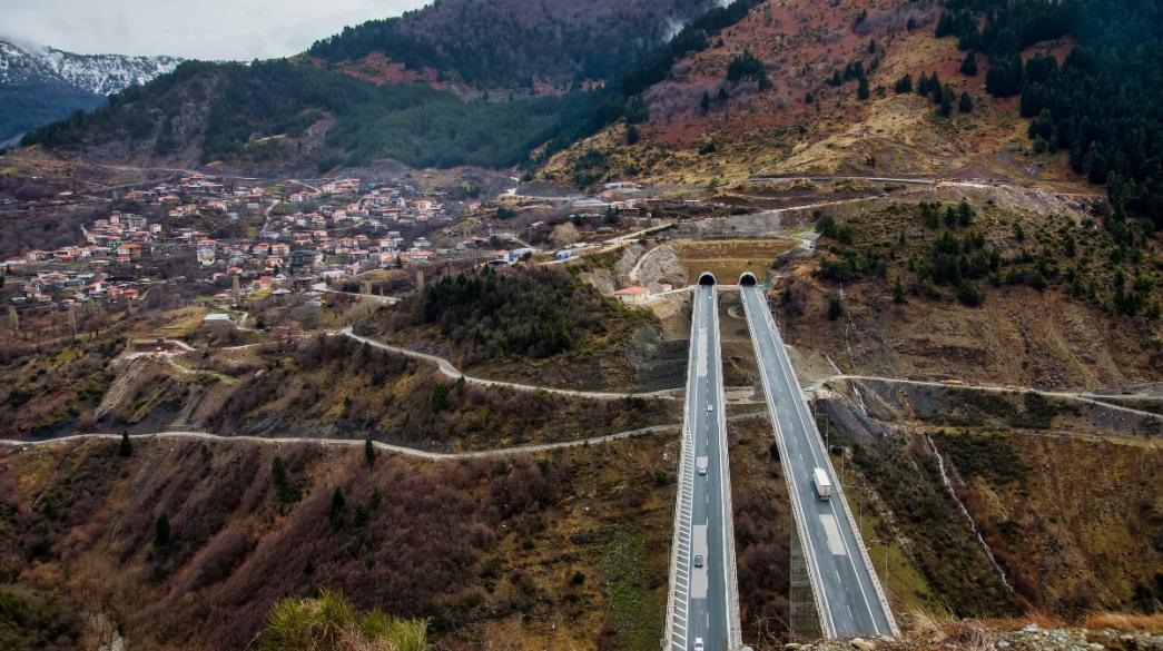 Επεσαν οι υπογραφές για την Εγνατία Οδό
