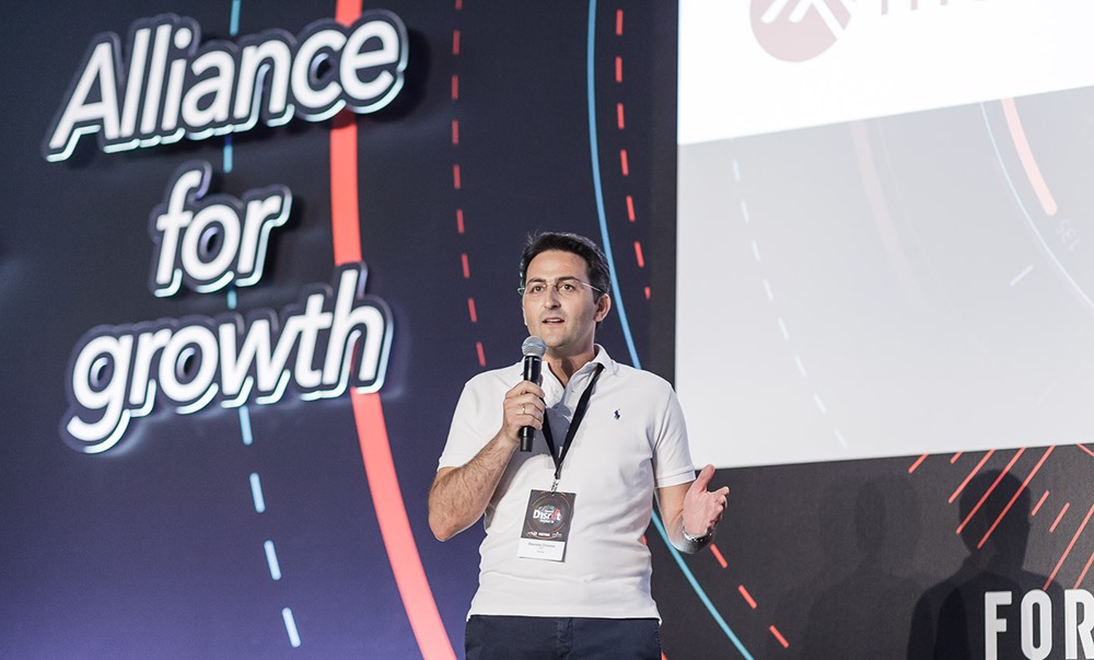 Μια Start Up απαλλάσσει τους Θεσσαλούς αγρότες από την αγορά μηχανημάτων