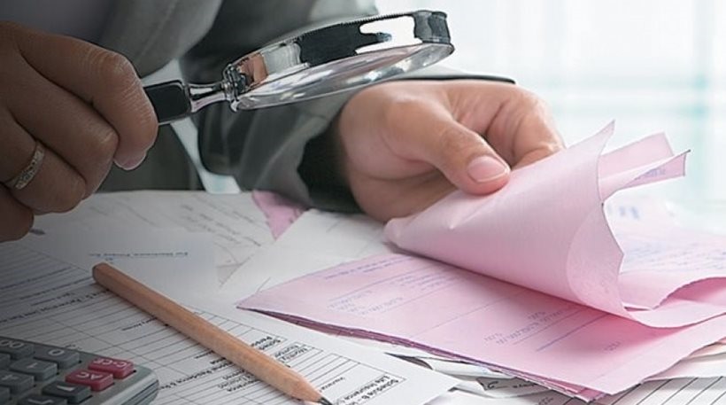 Τρίκαλα: Έφτιαξαν εταιρείες σε … καντηλανάφτη και διακινούσαν τιμολόγια