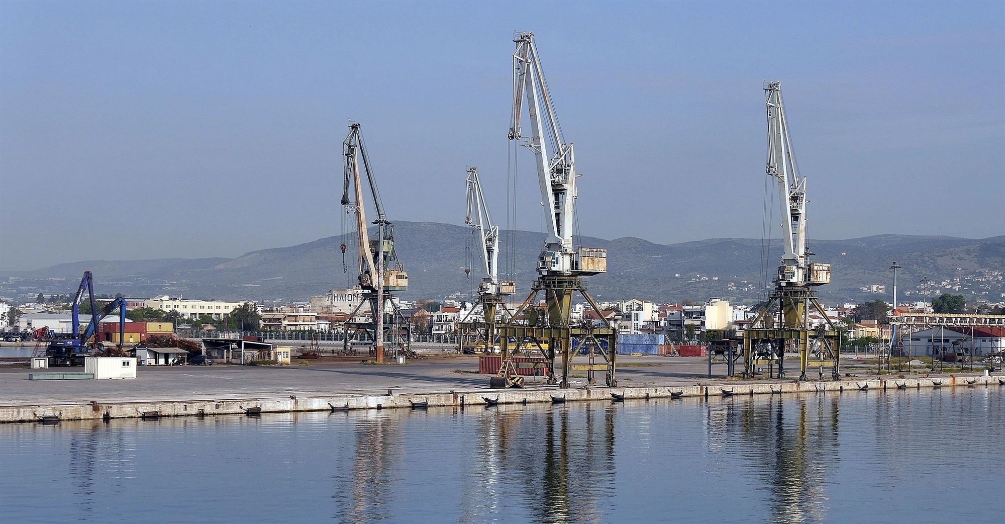 Ινδικό ενδιαφέρον για το λιμάνι του Βόλου