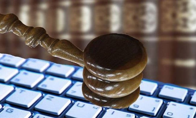 Οι 100 επιχειρήσεις (και θεσσαλικές) που βγαίνουν στο σφυρί