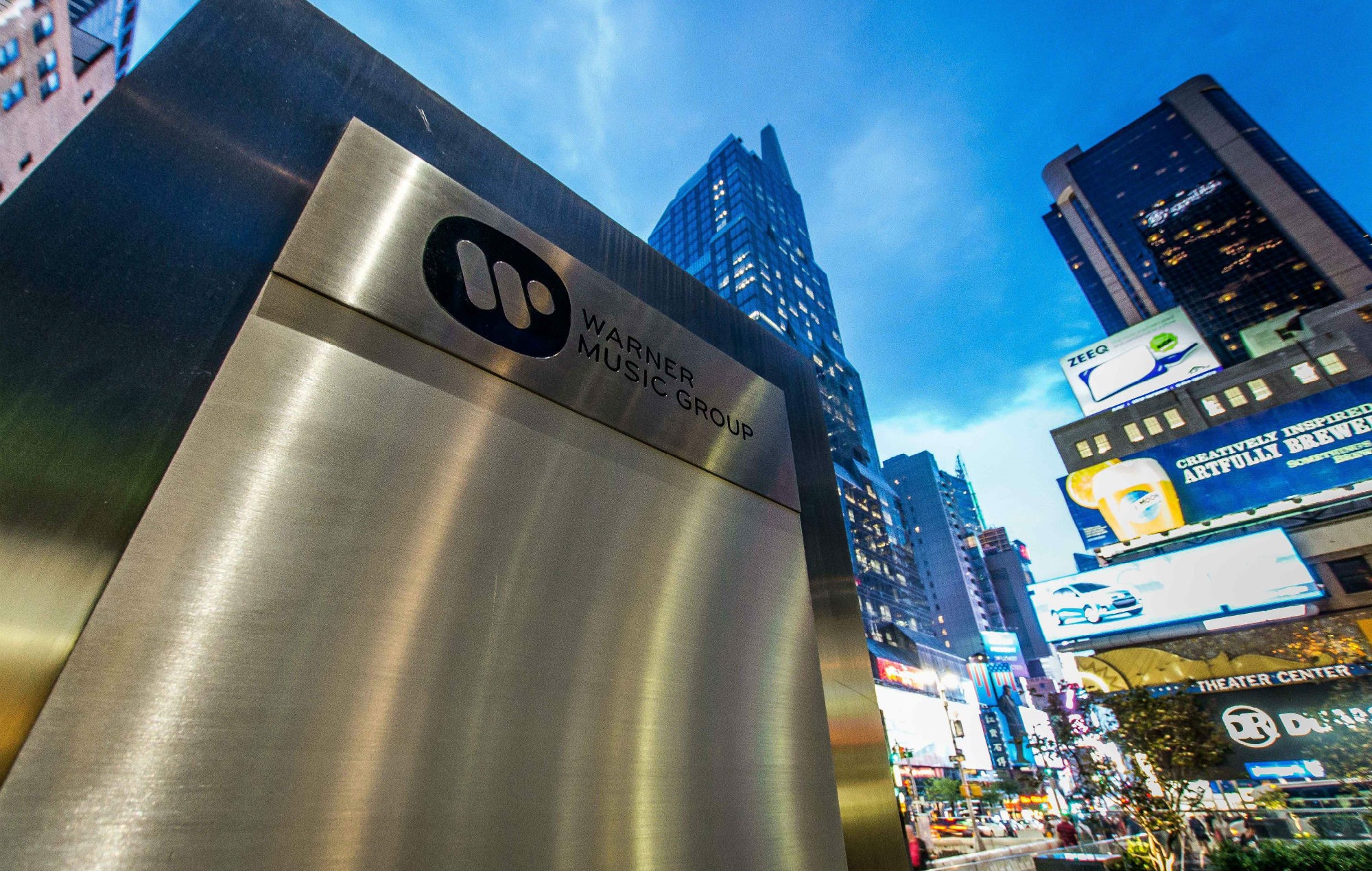 Κέρδη από την τεχνητή νοημοσύνη επιδιώκει και η μουσική βιομηχανία