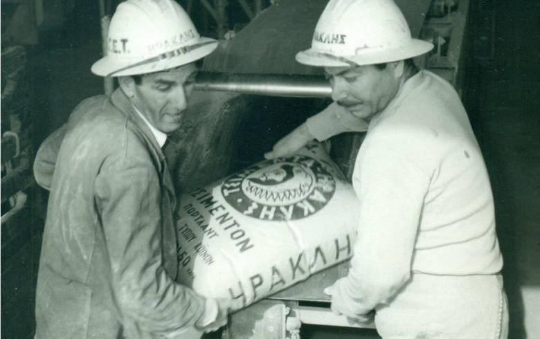 Εγκαινιάστηκε η έκθεση 160 χρόνια ελληνικής βιομηχανίας