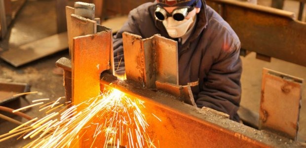 Καταστροφικές για την βιομηχανία οι νέες τιμές του ηλεκτρικού ρεύματος