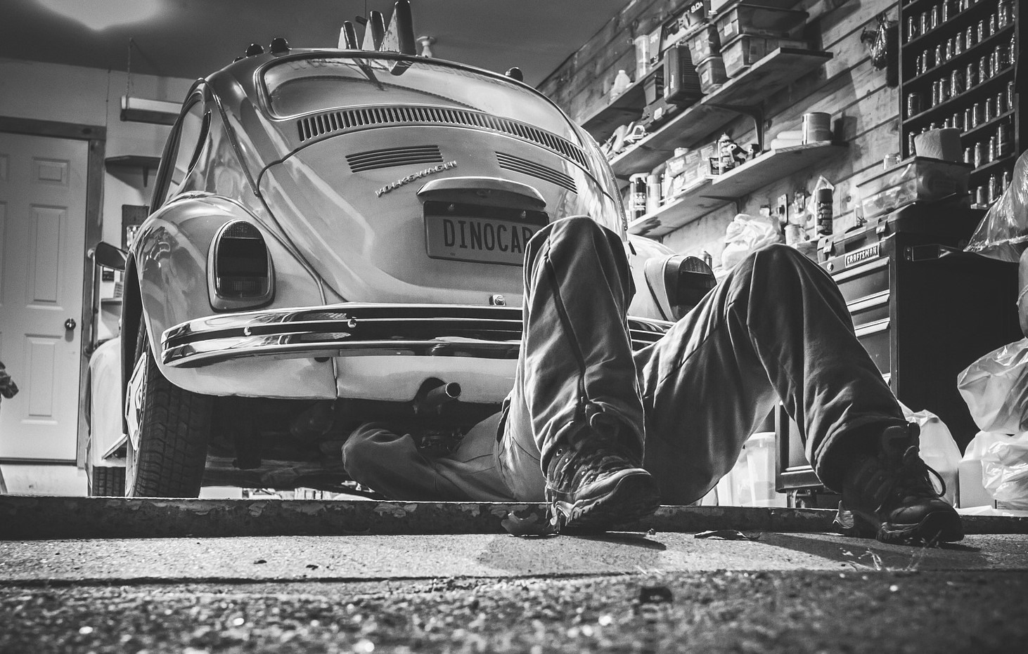 TA KTEO της Σκιάθου και των τραπεζών ο τάραχος