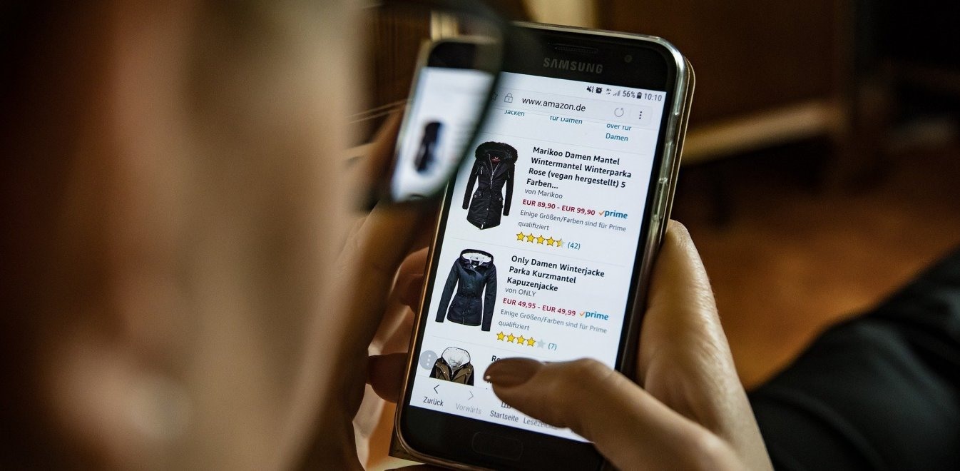 Τζίρος έως και 1 δισ. στα e-shops την εβδομάδα των προσφορών