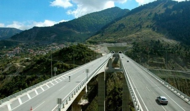 Είκοσι όμιλοι ενδιαφέρονται για την εκμετάλλευση της Εγνατίας Οδού 