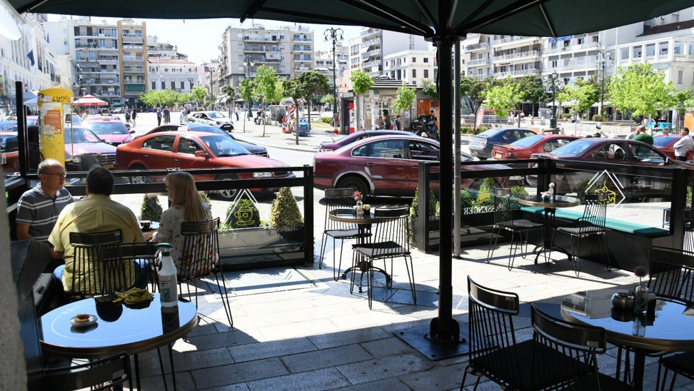 Επιδότηση μέρους εργοδοτικών εισφορών και τον Αύγουστο