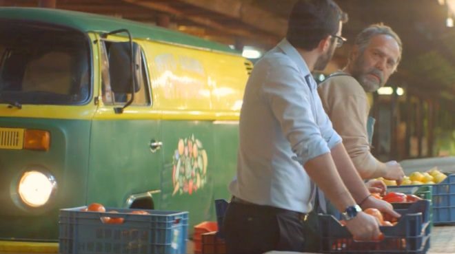 Ξανά με Μητροπάνο η νέα συγκινητική διαφήμιση της Μπύρας Άλφα - Δείτε το βίντεο