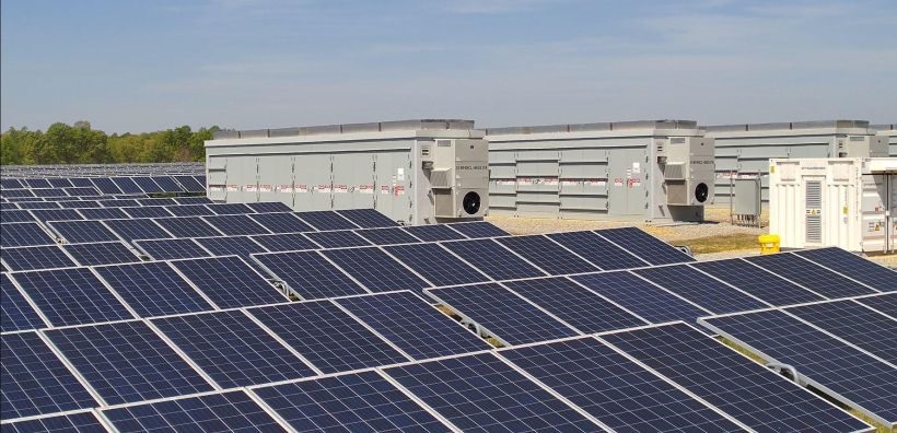  Μονάδα 25 ΜW με αποθήκευση από την Βιοκαρπέτ