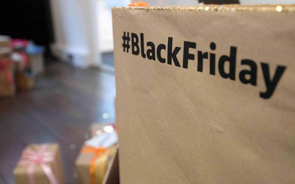 Μύθος οι εκπτώσεις στην Black Friday