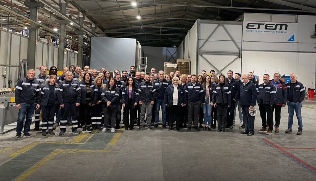 Το master chef μαγείρεψε για τους εργαζομένους της ETEM