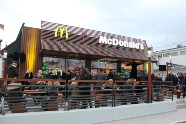 Αύξησε το μερίδιο αγοράς στην Ελλάδα η McDonald’s