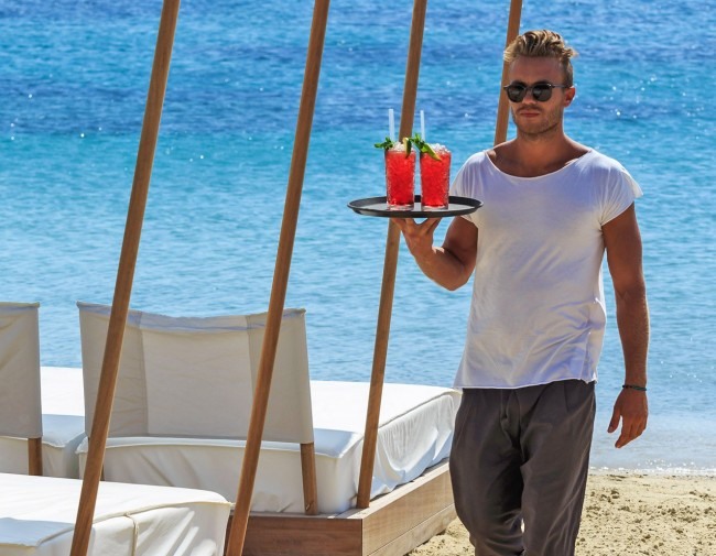 2.179 περισσότερες οι προσλήψεις από τις απολύσεις τον Απρίλιο στη Θεσσαλία