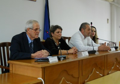 Βραβείο αριστείας σε μαθητές του Τυρνάβου από τον επιχειρηματία Σαΐτη