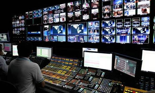 Έξι τελικά οι φάκελοι για άδεια καναλιού