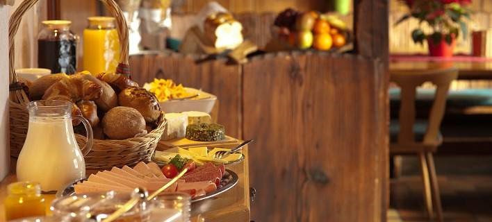 Έρευνα PWC: Τα ξενοδοχεία προμηθεύονται λίγα ελληνικά προϊόντα