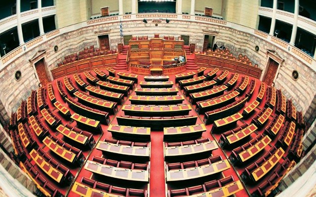 Να γιατί είναι πολιτικό και όχι οικονομικό το πρόβλημα της χώρας