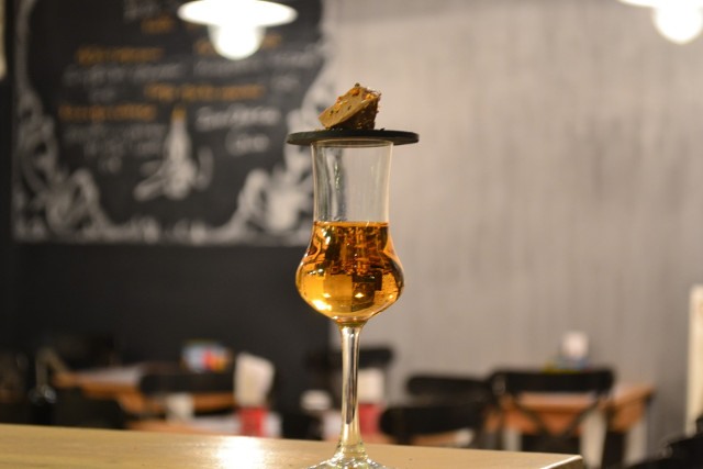 Ένα βολιώτικο τσιπουράδικο υποψήφιο στους Χρυσούς Σκούφους