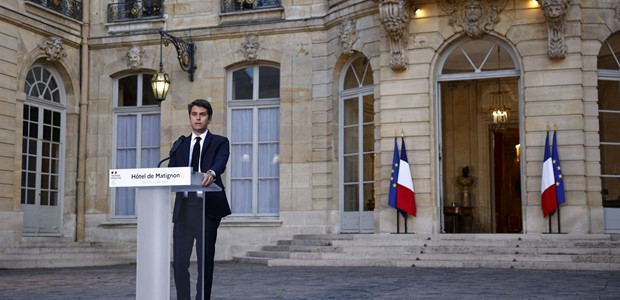 Γαλλία: Ο Μακρόν δεν έκανε δεκτή την παραίτηση Ατάλ