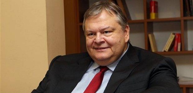 Βενιζέλος για Σόιμπλε: «Σε ένα υπόγειο μου πρότεινε το Grexit»