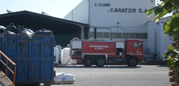 Ξαναχτίζει το εργοστάσιο μετά την πυρκαγιά του Αυγούστου