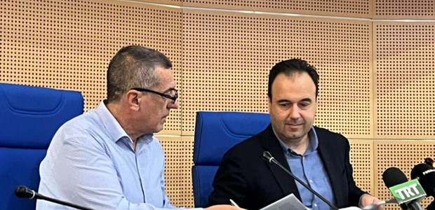 “Κάποιος Παπαστεργίου είπε για μένα …”