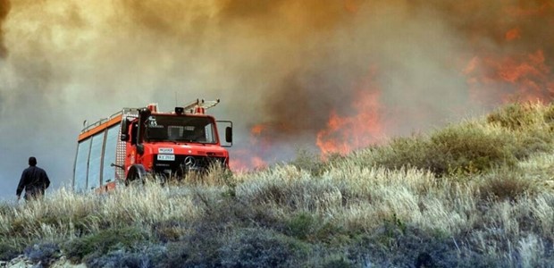 Πυρκαγιά σε μεγάλη έκταση κοντά στους Γόννους